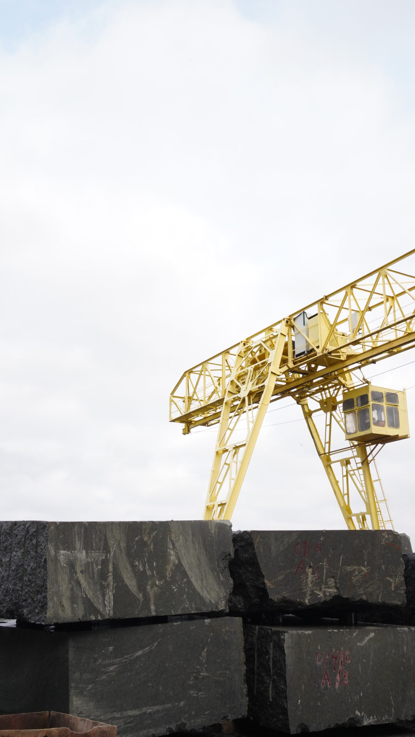 Volga Blue labradorite blocks at Golovinski Quarry