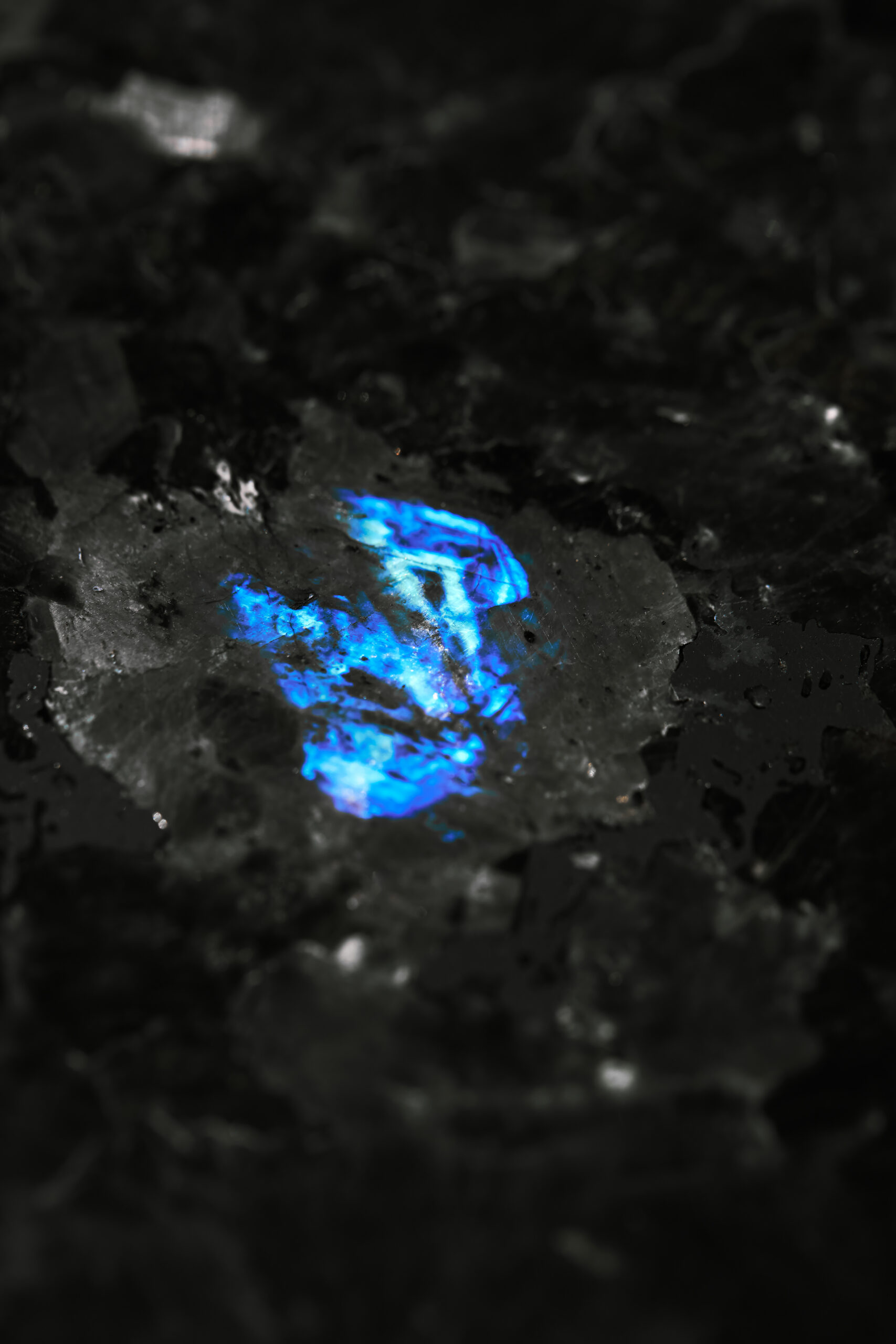 Bright labradorescence effect in Volga Blue labradorite with intense blue glow