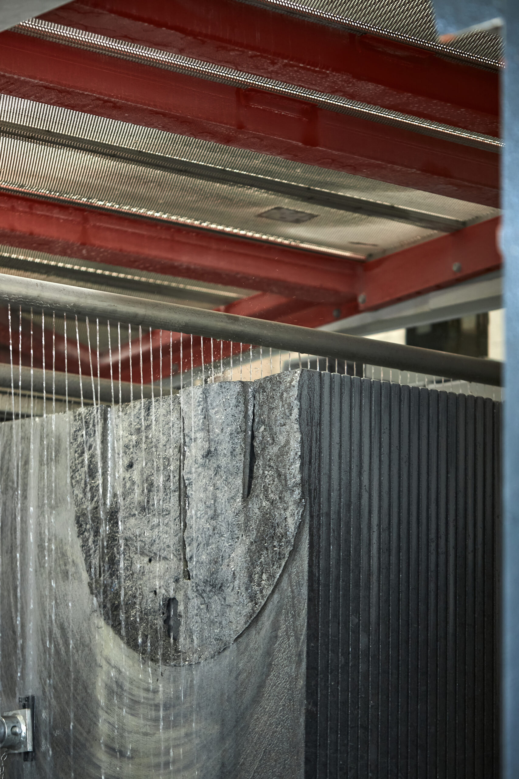 Diamond wire cutting of labradorite massif at the Golovinski deposit